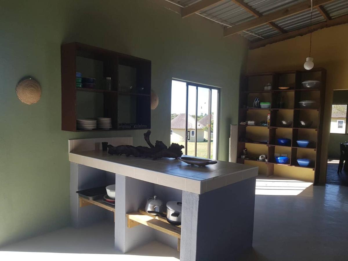 Izulu Eco Lodge Sodwana Bay Exteriör bild