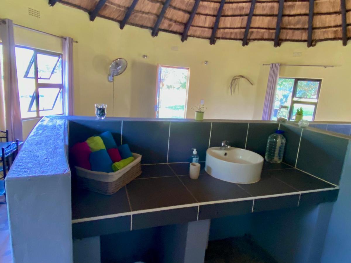 Izulu Eco Lodge Sodwana Bay Exteriör bild